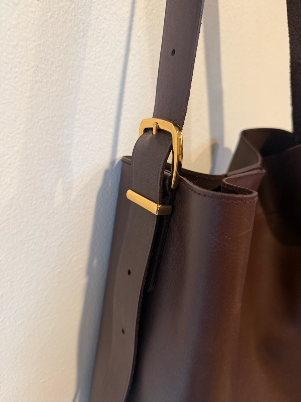 Madewell Smooth Leather Bucket Tote in Dark Brown - Picture 2 of 7